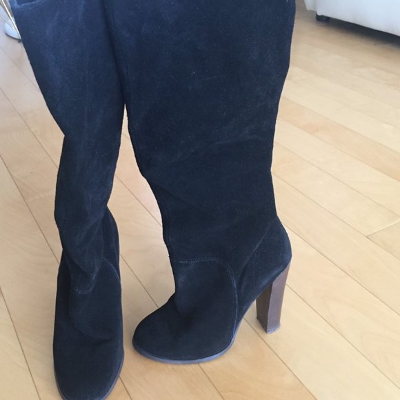 COLIN STUART BLACK GENUINE SUEDE BOOTS, SZ. 7B - Picture 1 of 6